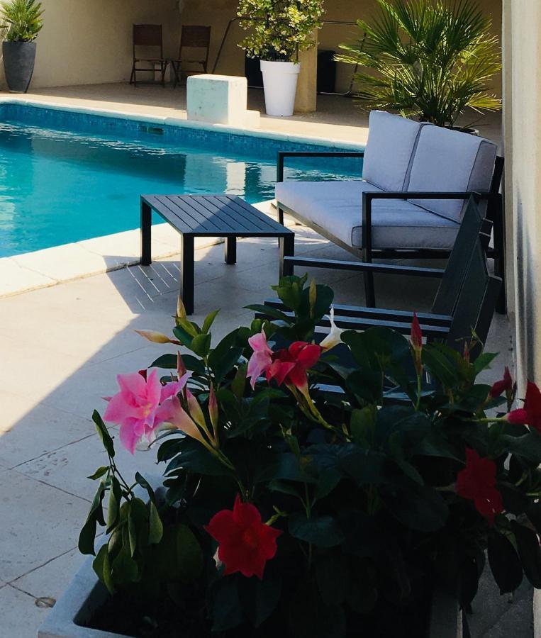 La Villa Mediterranee Wellness Spa PiscineSaint-Drezery エクステリア 写真