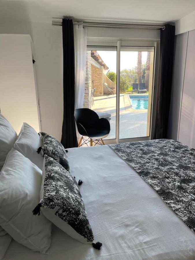 La Villa Mediterranee Wellness Spa PiscineSaint-Drezery エクステリア 写真